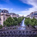 Eiffel Segur Hotel