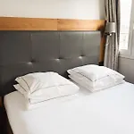 Hotel Eiffel Segur