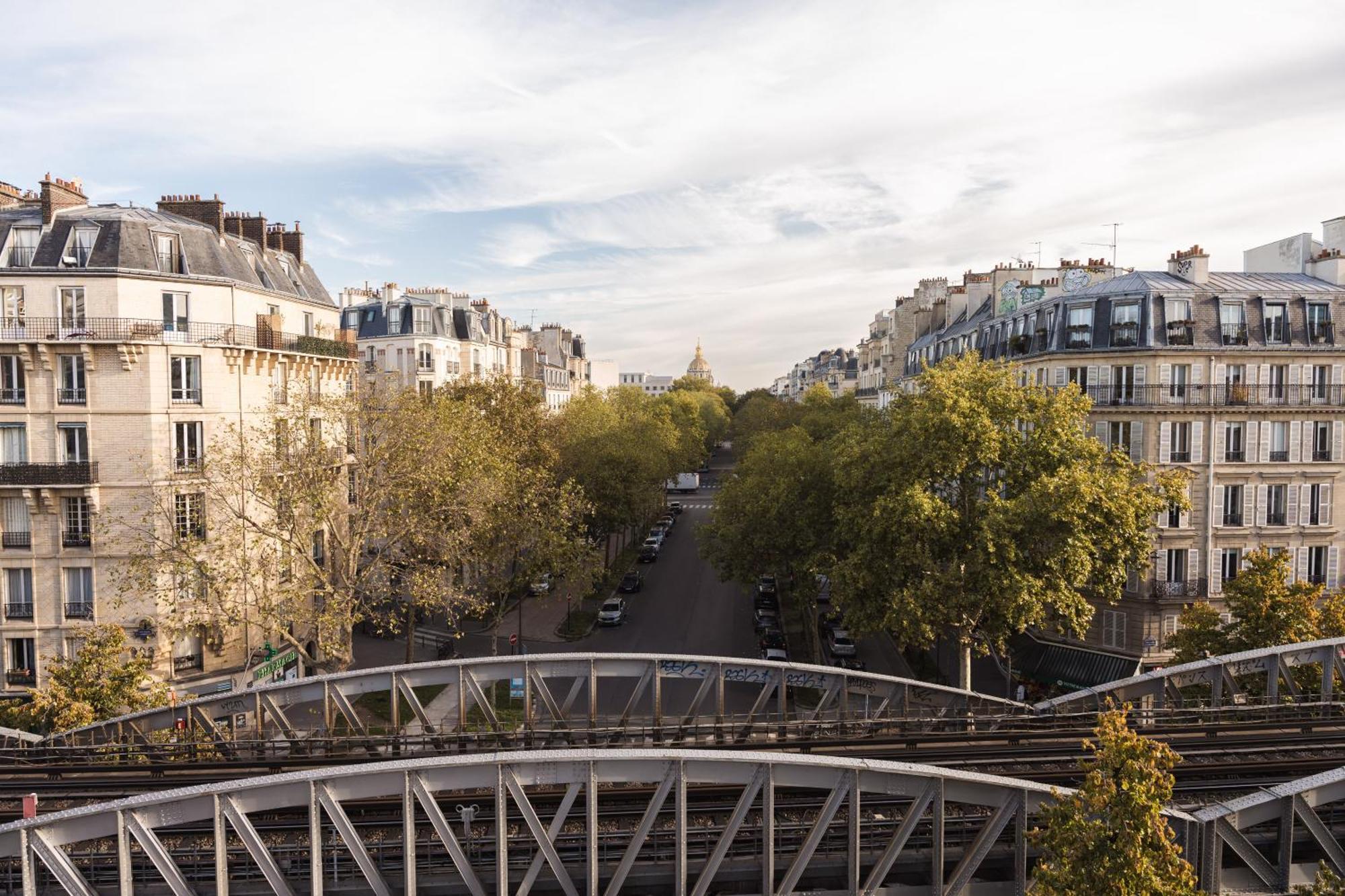 Eiffel Segur Hotel 3*