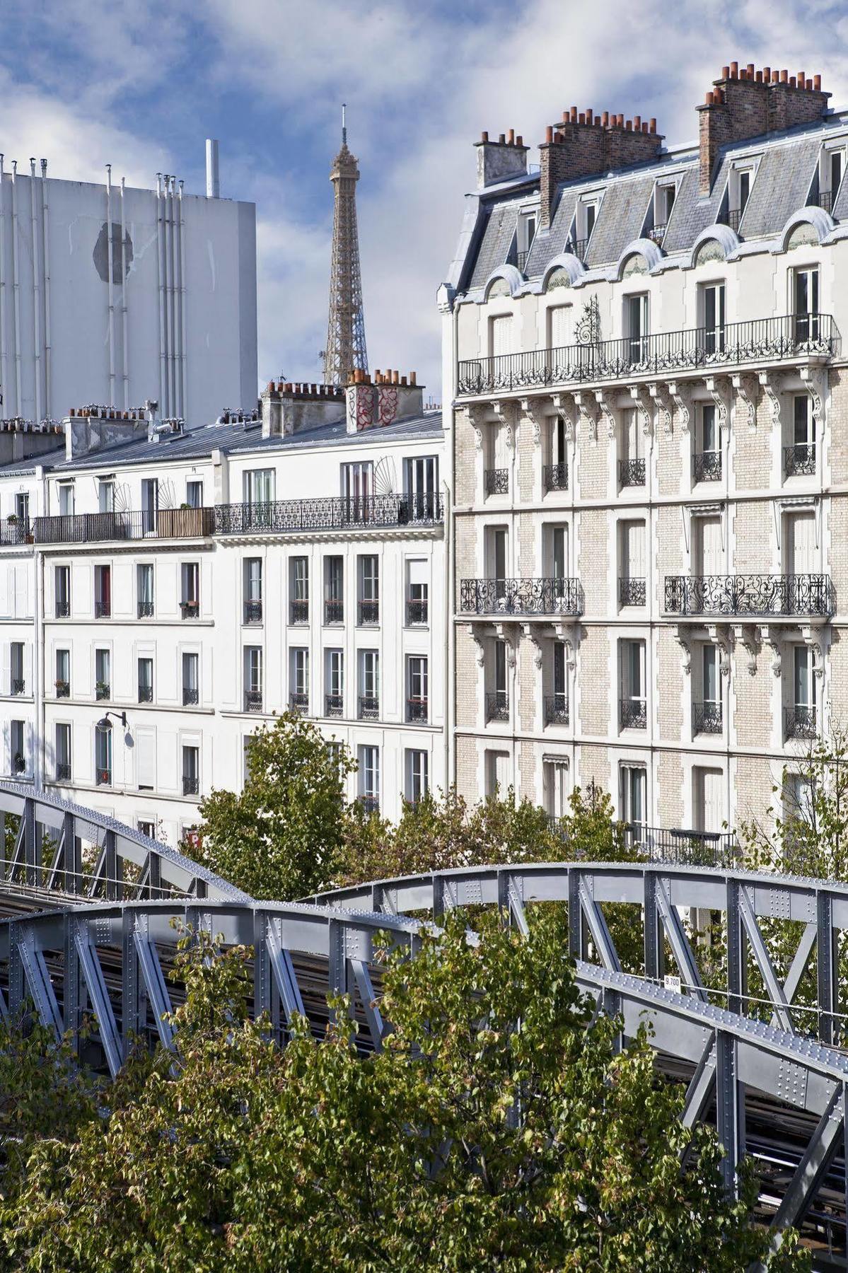 Eiffel Segur 3* Parigi